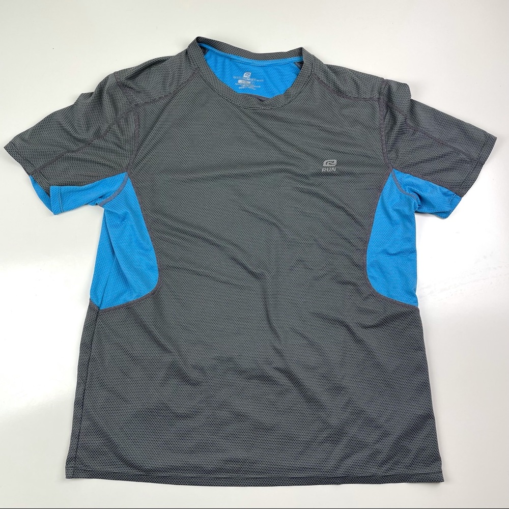 Road Runner Short Sleeve Shirt